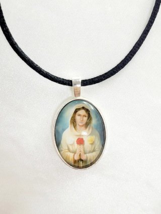 Virgen Rosa Mística: Figura, Colgante y Estampa