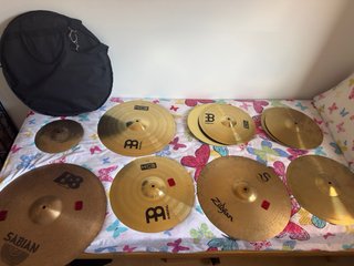 Batería despiece y material de percusión