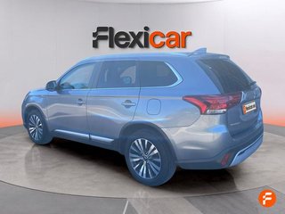 Mitsubishi Outlander 200 MPI Kaiteki CVT 2WD 7 Plazas