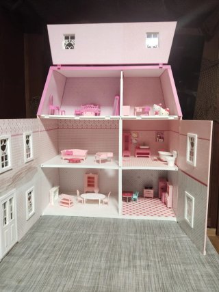 Casa de Muñecas Rosa Hello Kitty