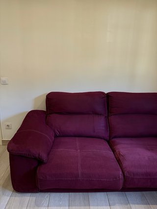 SOFÁ 2 PLAZAS EXTENSIBLE – 225 CM – MUY CUIDADO