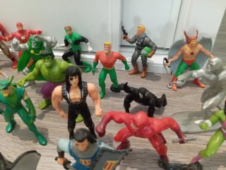 Figuras Cómics Marvel DC Varios Personajes