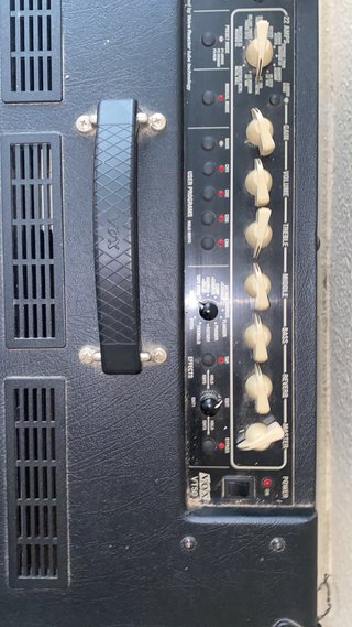 VOX VT50 Valvetronix Amplificador Guitarra 50W