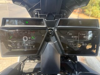 Yamaha Tracer 9 GT 2023 Negra y Blanca