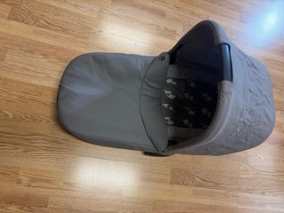 Carro Bebé Easy Walker Harvey 2