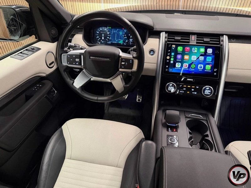 Land Rover Discovery 2021, foto 11