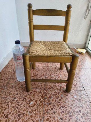 Silla infantil madera dorada