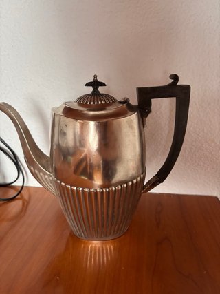 Tetera inglesa metal y madera