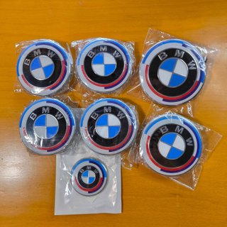 KIT 7 EMBLEMAS BMW 50 ANIVERSARIO · TAPABUJES BMW