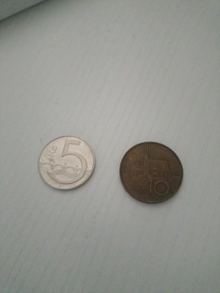 Monedas República Checa 5 Kč 1993 y 10 Kč 1994