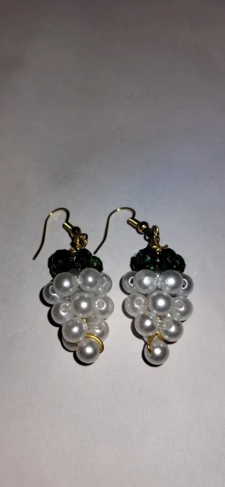 Pendientes artesanales uvas perla
