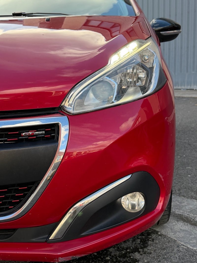 Peugeot 208 1.6 BlueHDi S&S GT-Line 3p 2016, foto 25