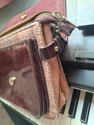 Bolso bandolera Parfois bordado flores