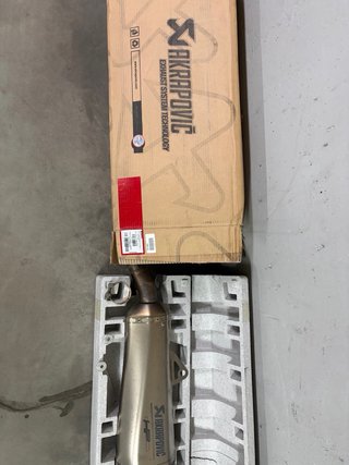 Escape Akrapovic HP BMW F800 R F800 GT