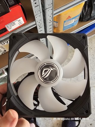 3 Ventiladores Asus 120mm PC RGB + Altos de gama.