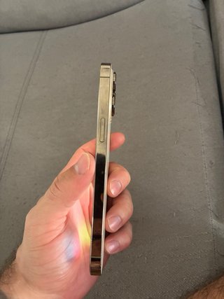 iPhone 14 Pro Max Dorado