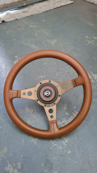 Volante RANZ OPEL Clásico con Piña y Claxon