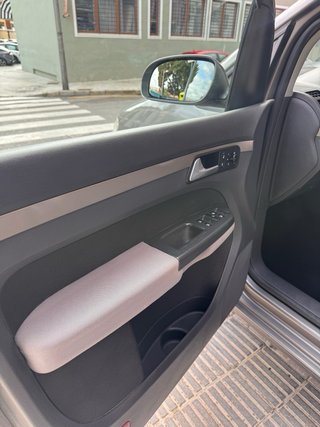 Volkswagen Touran 7 PLAZAS