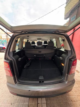 Volkswagen Touran 7 PLAZAS
