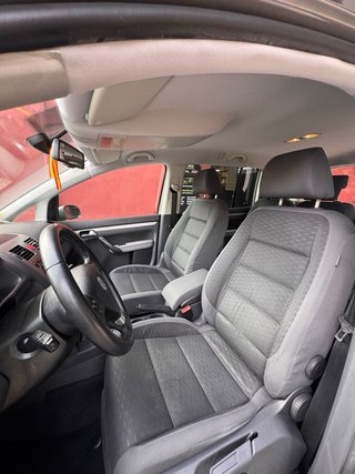 Volkswagen Touran 7 PLAZAS
