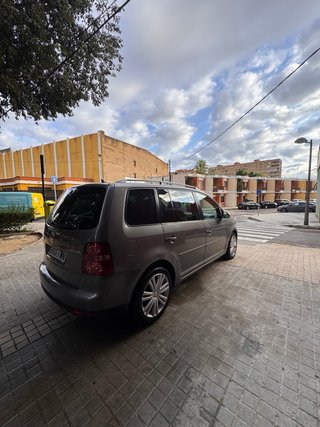 Volkswagen Touran 7 PLAZAS