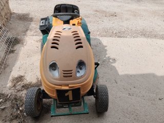 Tractor cortacésped Yard-Man