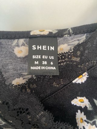 Top SHEIN floral negro encaje S