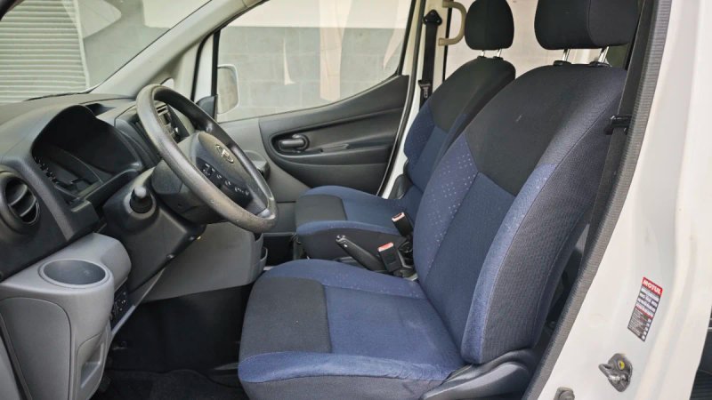Nissan Evalia 2017, foto 9