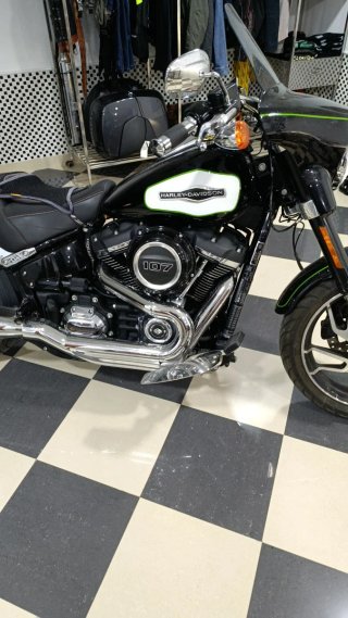 Harley Davidson Sport Glide 2018 Negra