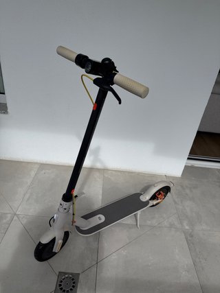 Patinete Eléctrico Xiaomi 3 Gris (113 km de uso)