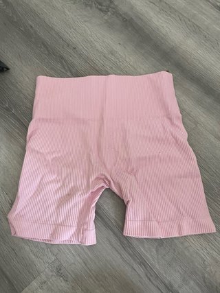 Mallas cortas deportivas rosas niña