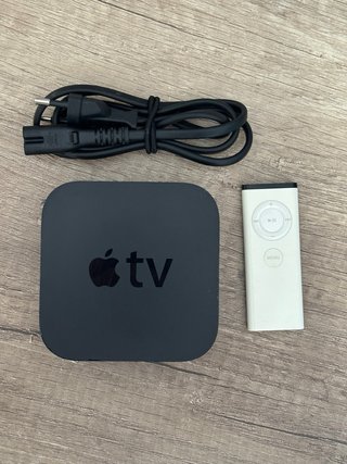 Apple TV 3ª Gen. con mando y cable