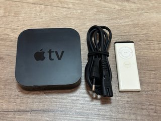 Apple TV 3ª Gen. con mando y cable