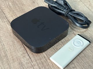 Apple TV 3ª Gen. con mando y cable