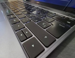 Huawei MateBook 13 Ryzen 5 256GB 8GB RAM