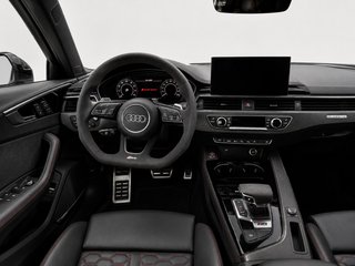 Audi A4 RS4 Avant TFSI 331kW quattro tiptronic