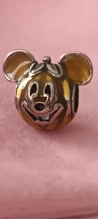 Charm di Topolino a forma di zucca Disney oro e argento