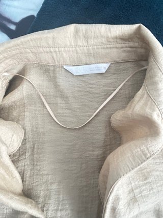 Traje pantalón y casaca beige/dorado