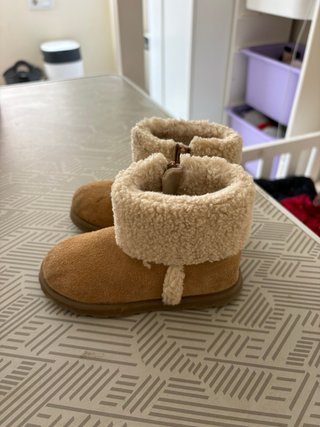 Botines niña Zara talla 23