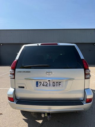 Toyota Land Cruiser 2005