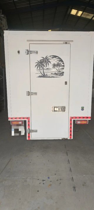 Nissan Cabstar 2004 camperizada