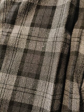 Pantaloni eleganti a quadri da uomo