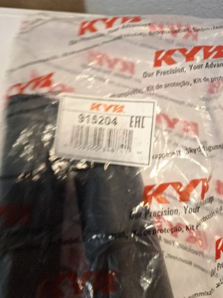 Kit Protección KYB 915204
