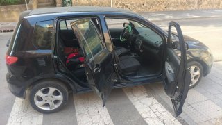 Mazda 2 2005