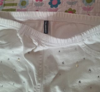 Lote 4 pantalones vaqueros y blancos