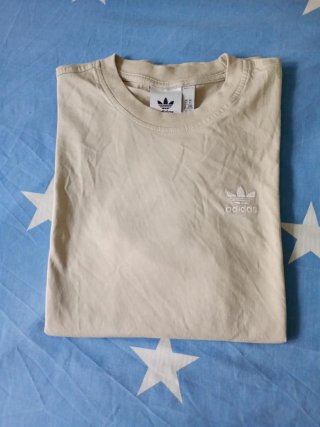 Camiseta Adidas Beige Talla XS