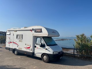autocaravana roller team