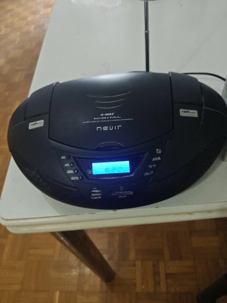 Radio CD Nevir y Molinillo Silvercrest