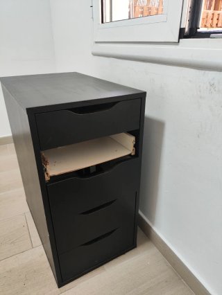 URGE. Cajonera Alex Ikea Negra