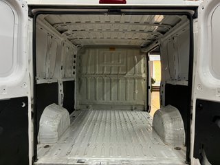 Peugeot Boxer 330 L1 H1 BHDI 88kW (120CV) S&S 6 Vel. M